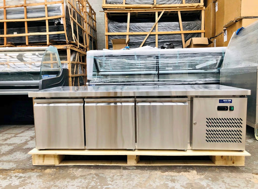 COMMERCIAL FRIDGE